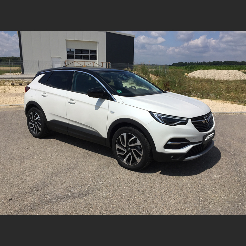 Potencia diésel en el Opel Grandland X 2.0 D Leer mas