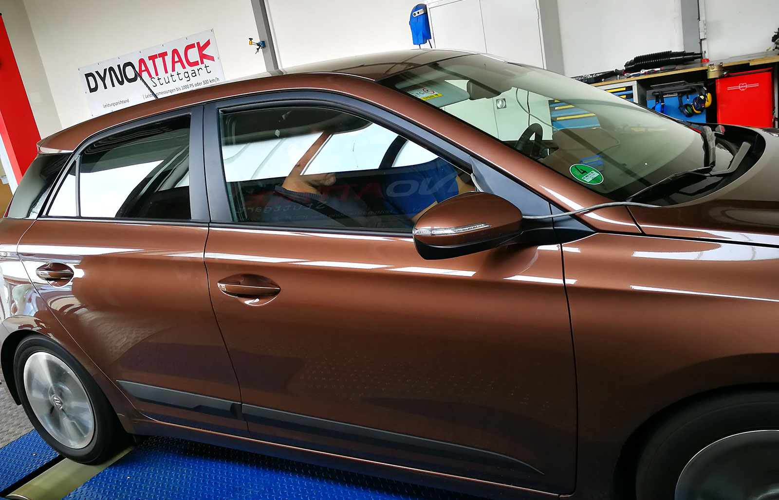 El Hyundai i20 en el dinamómetro