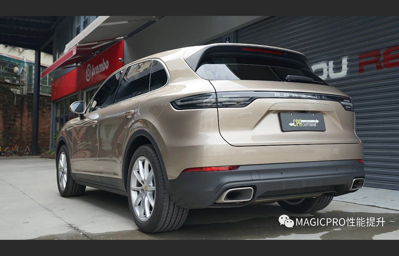 SUV Porsche con ajuste de chip CPA